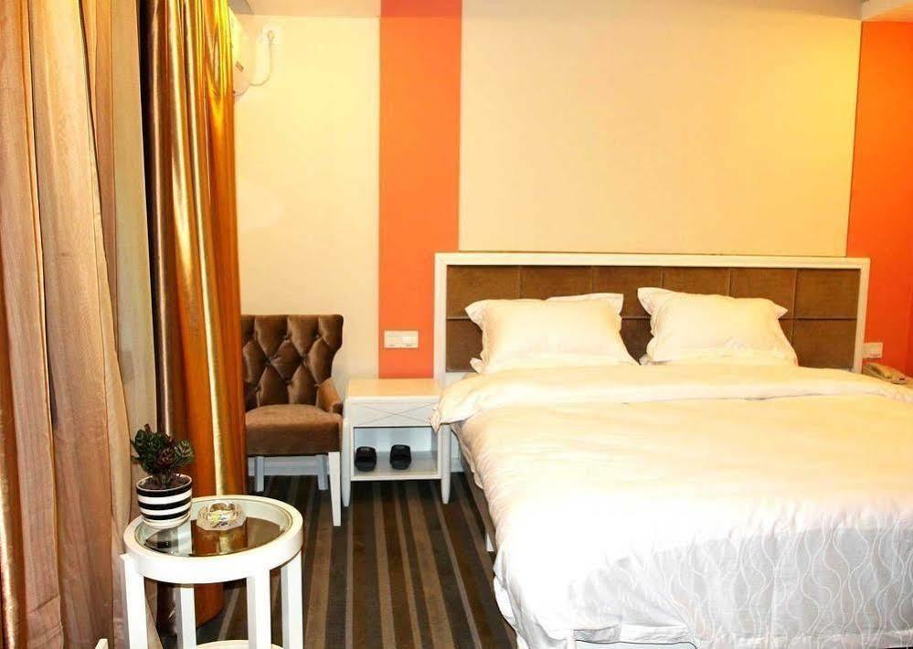 Perfect Season Hotel Guilin Exterior photo